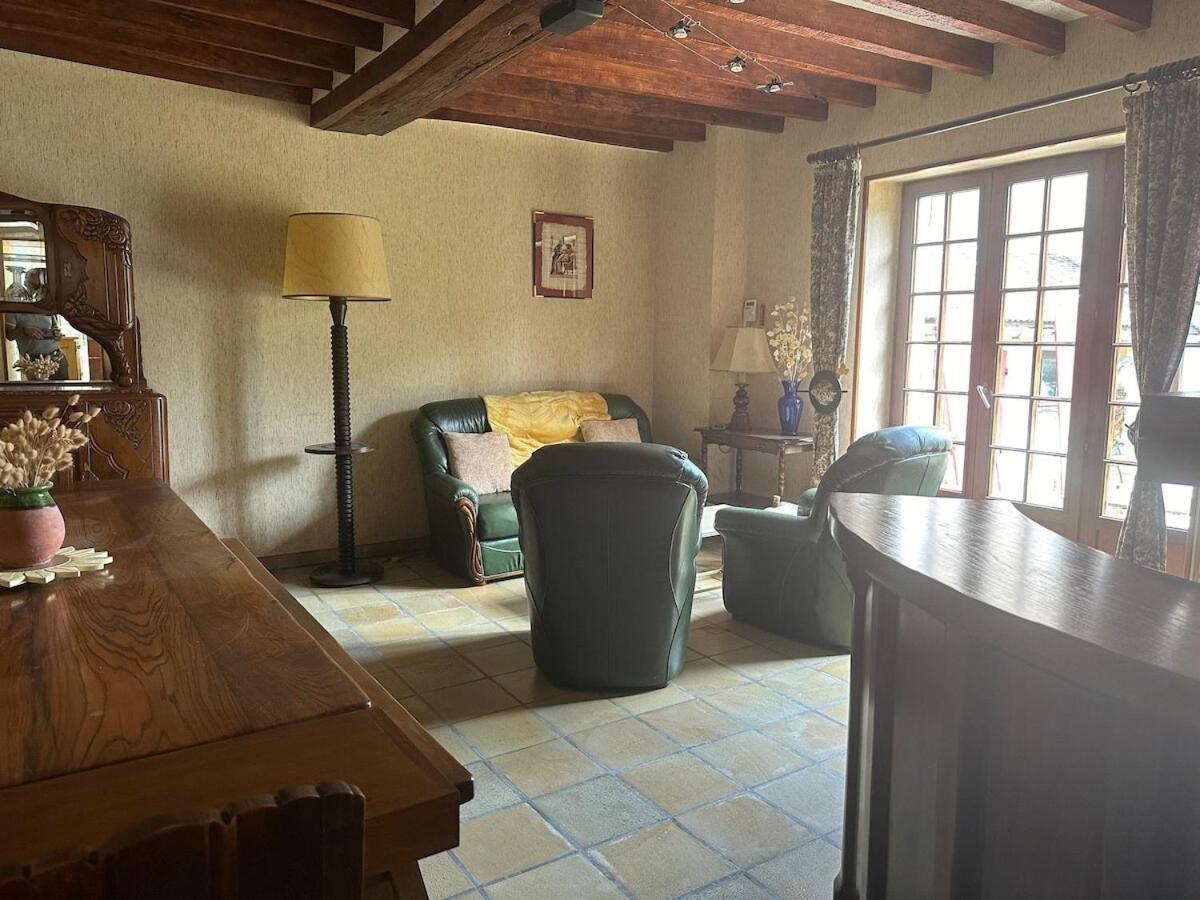 Maison Du Vignoble A 5 Minutes De Chablis Beine Extérieur photo